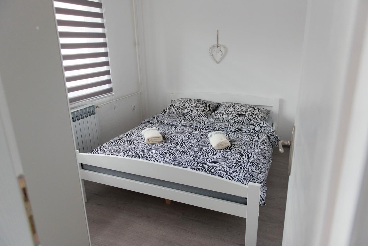 Apartmani Elegance Tuzla Zewnętrze zdjęcie